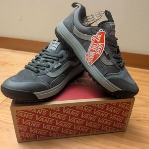NIB Vans MTE Ultrarange Exo Shoes Mens Size 7.5